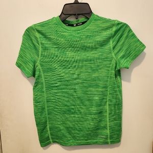 (PRICE IS FIRM!)Tek Gear Dry Tek Kids, Bright Green Tshirt